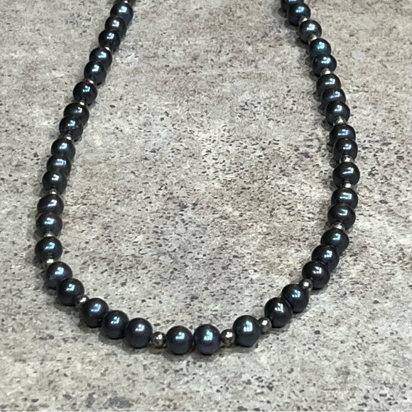 Faux, Costume, Estate Jewelry, Necklaces - Picture 8 of 8